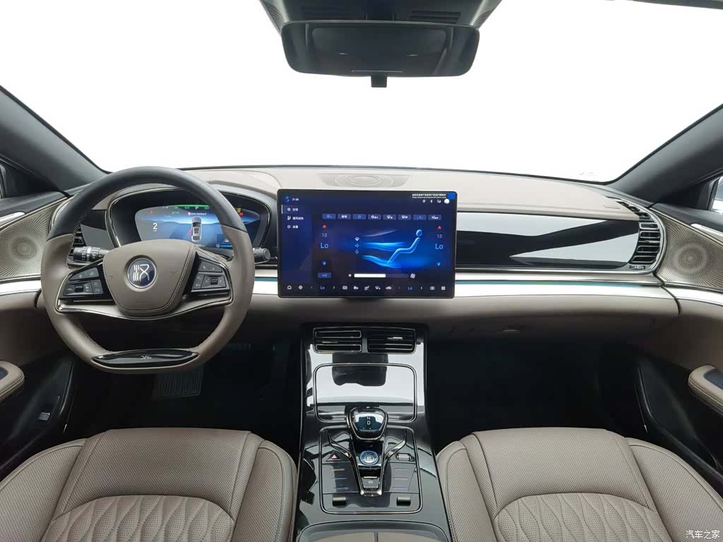 BYD Han, 2024 все фото