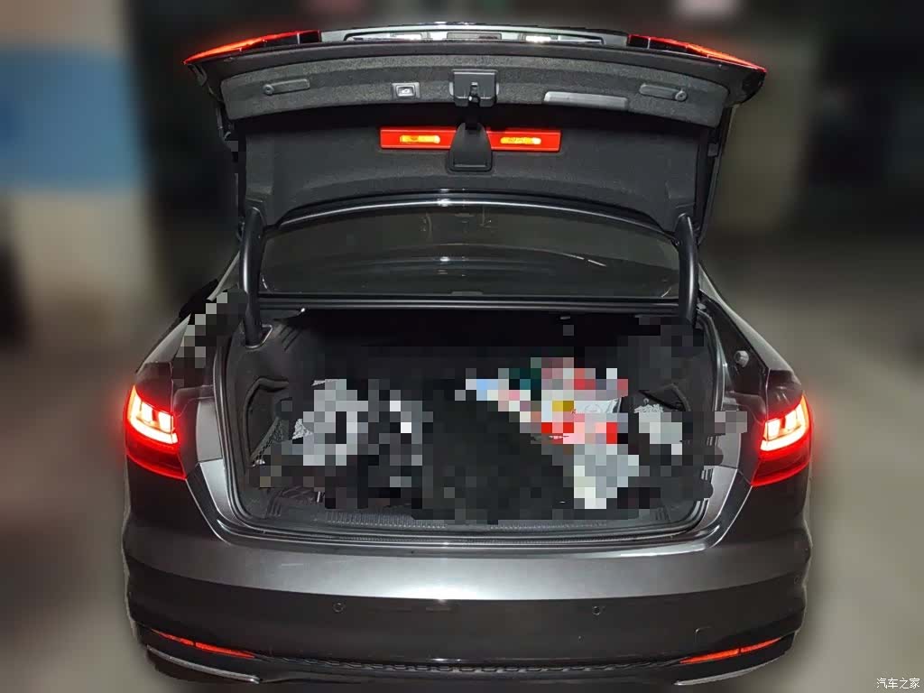 Audi A4L, 2023 10