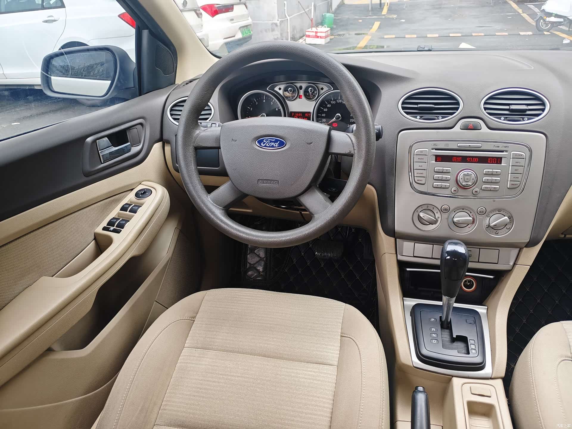 Ford Focus, 2014 11