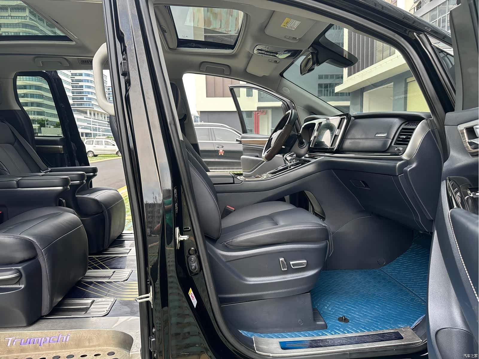 Trumpchi M8, 2022 все фото
