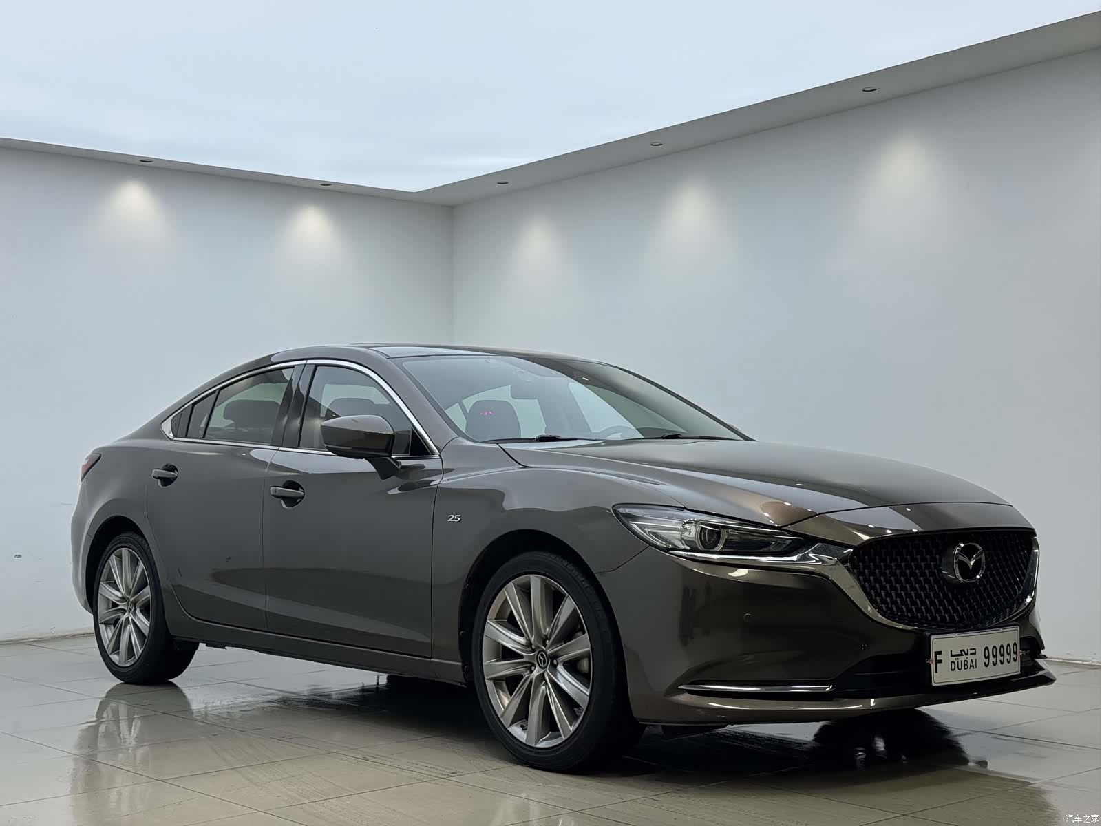 Mazda Atenza, 2019 3