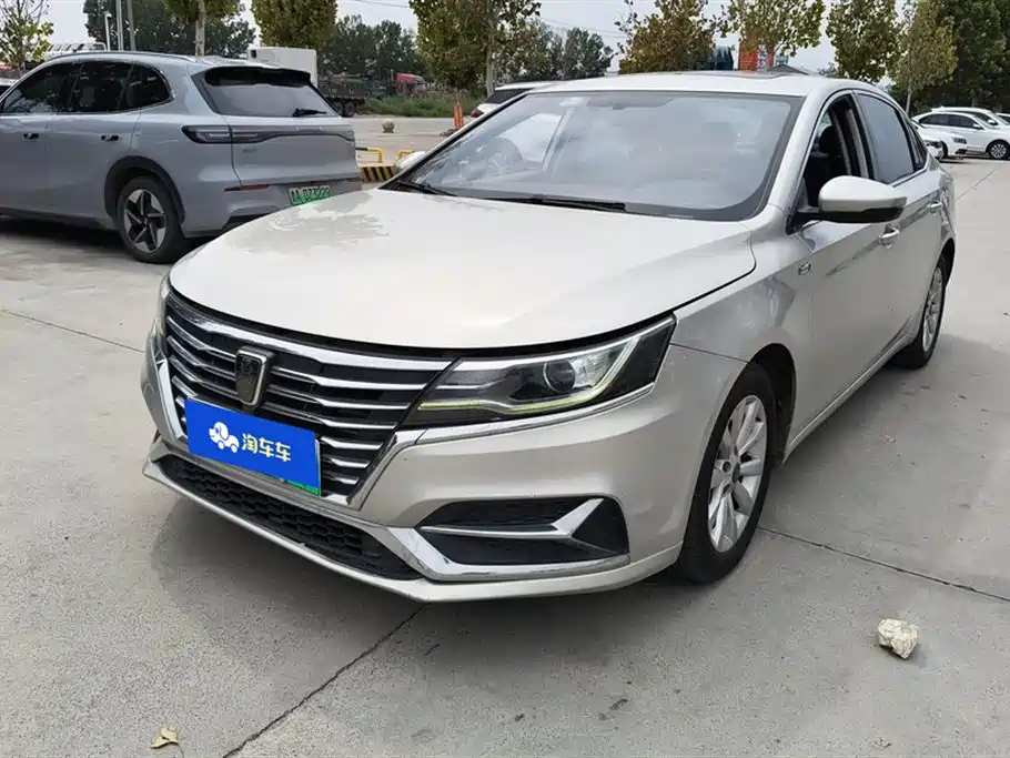 Roewe i6