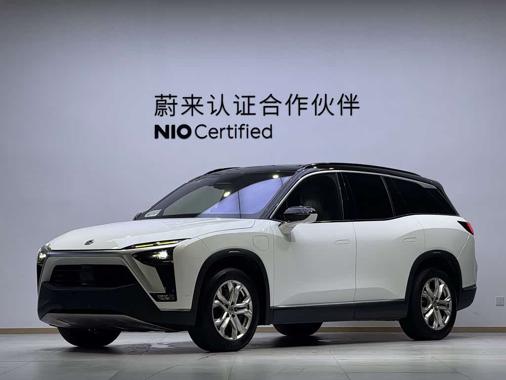 NIO ES8
