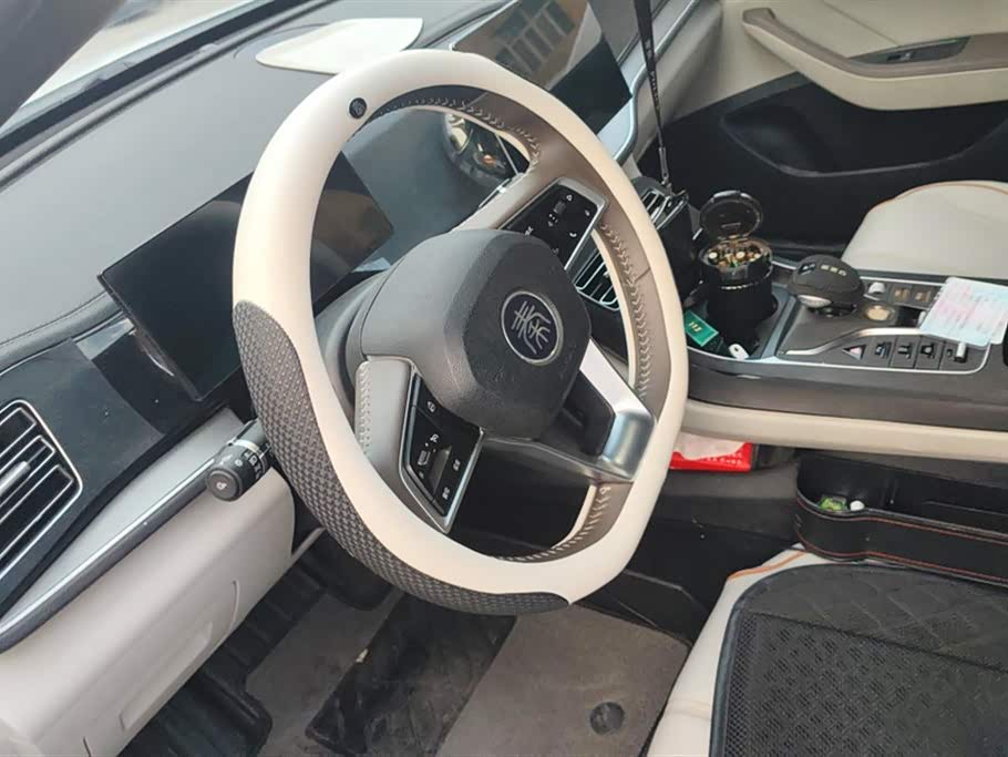 BYD Qin Yuan