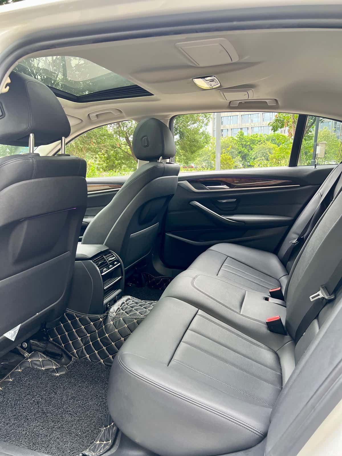 BMW 5 Series, 2018 7