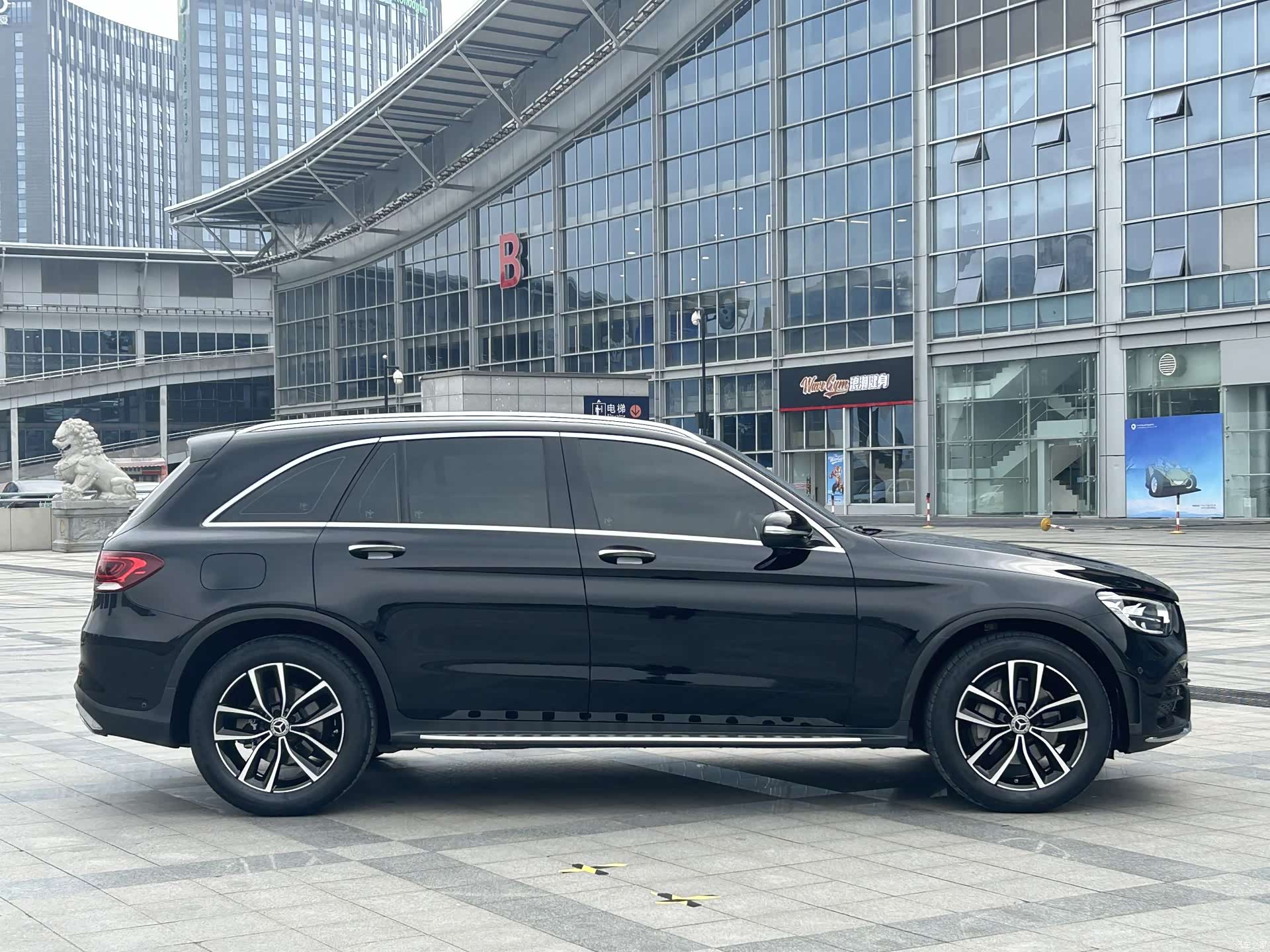 Mercedes-Benz GLC, 2019 6