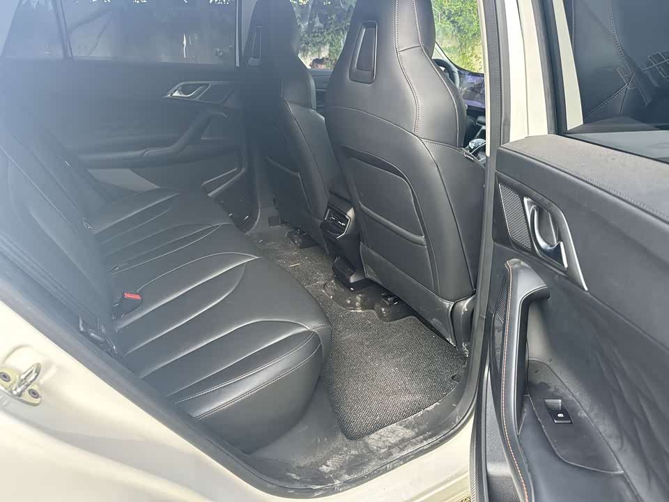 Roewe RX5 Roewe RX5
