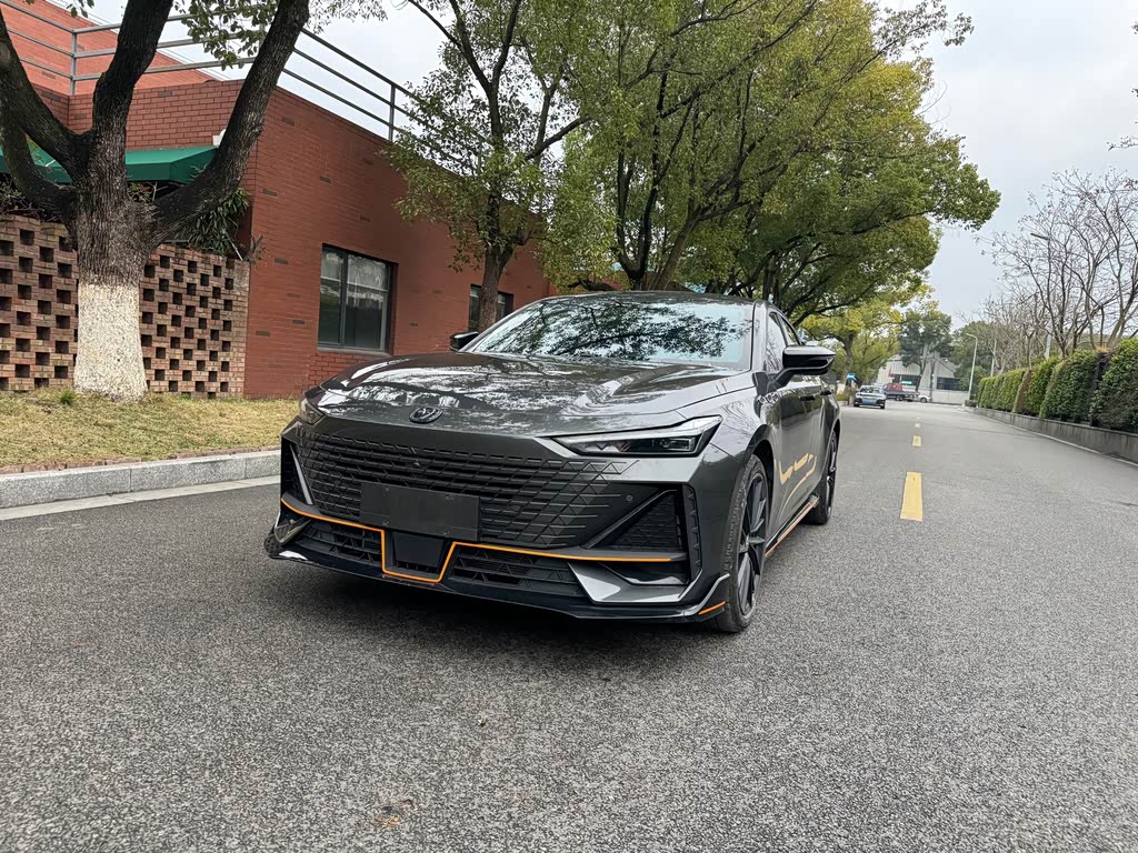 Changan UNI-V