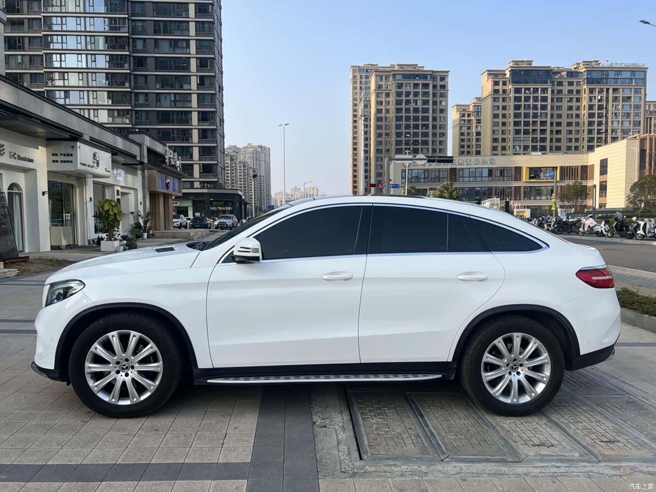 Mercedes-Benz GLE, 2017 10