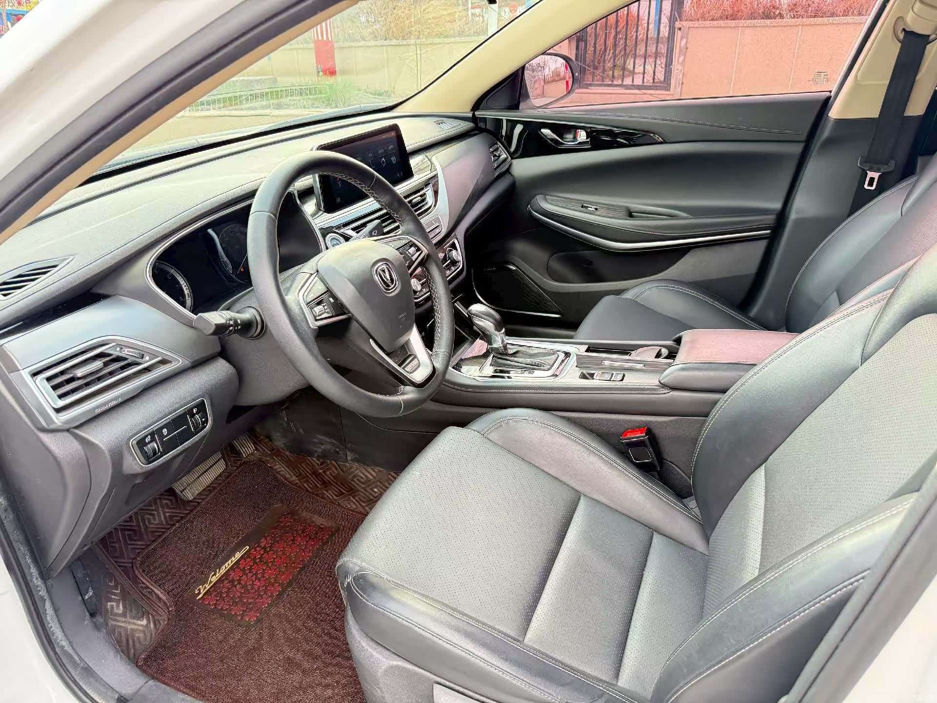 Changan CC, 2021 4