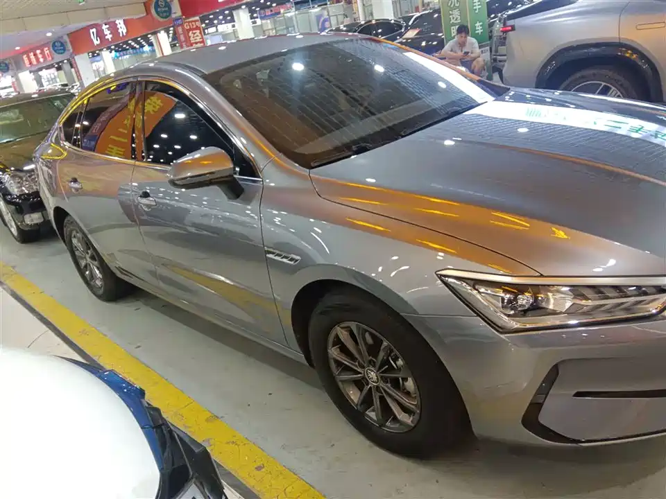 BYD Qin Yuan
