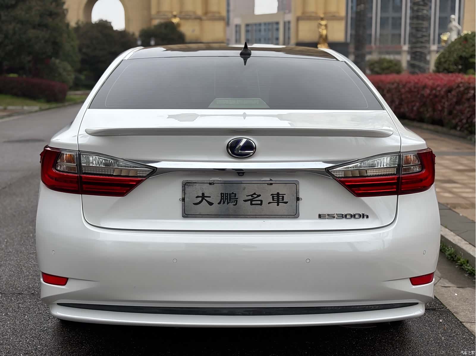Lexus ES, 2016 4