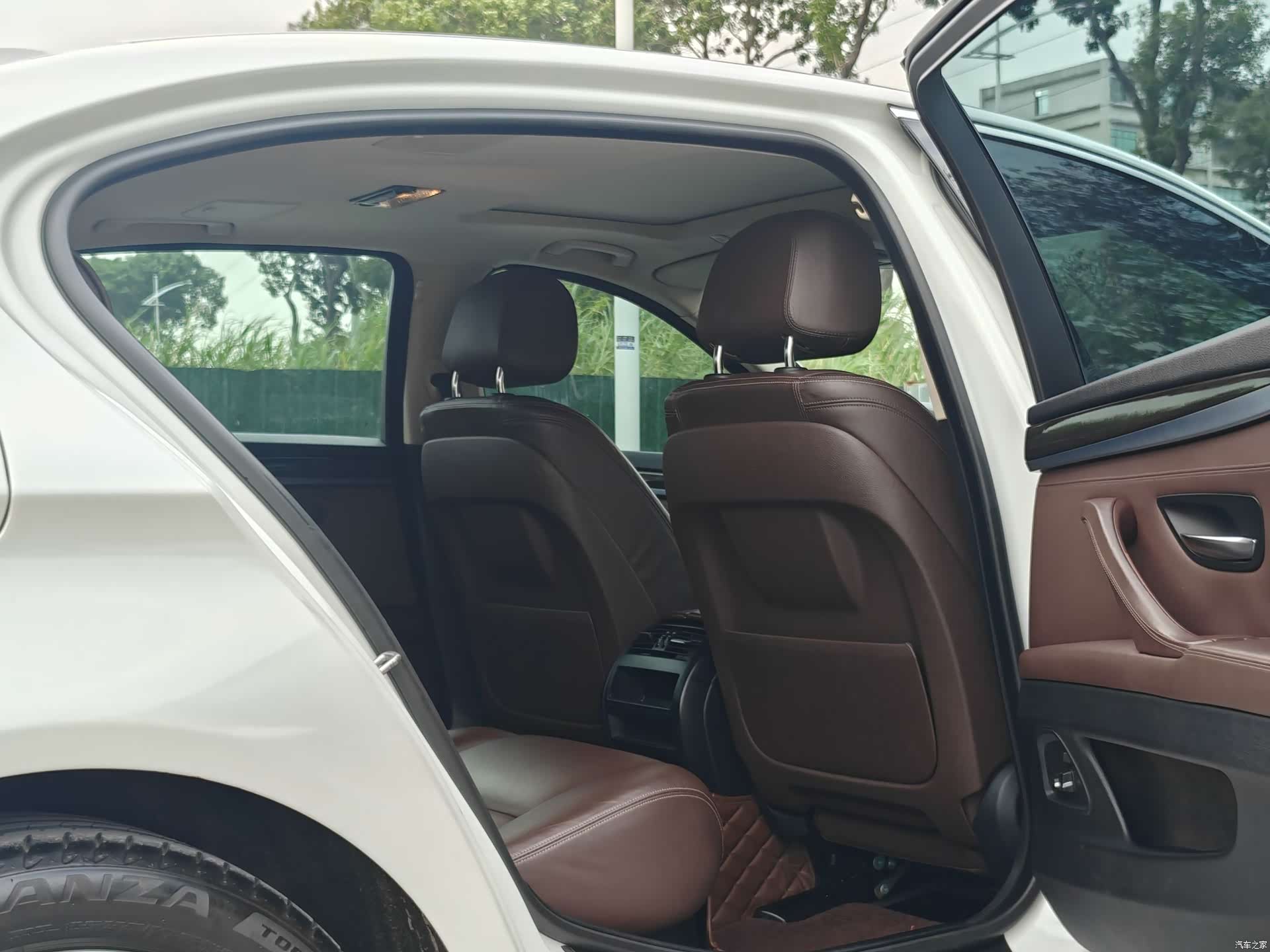 BMW 5 Series, 2014 19