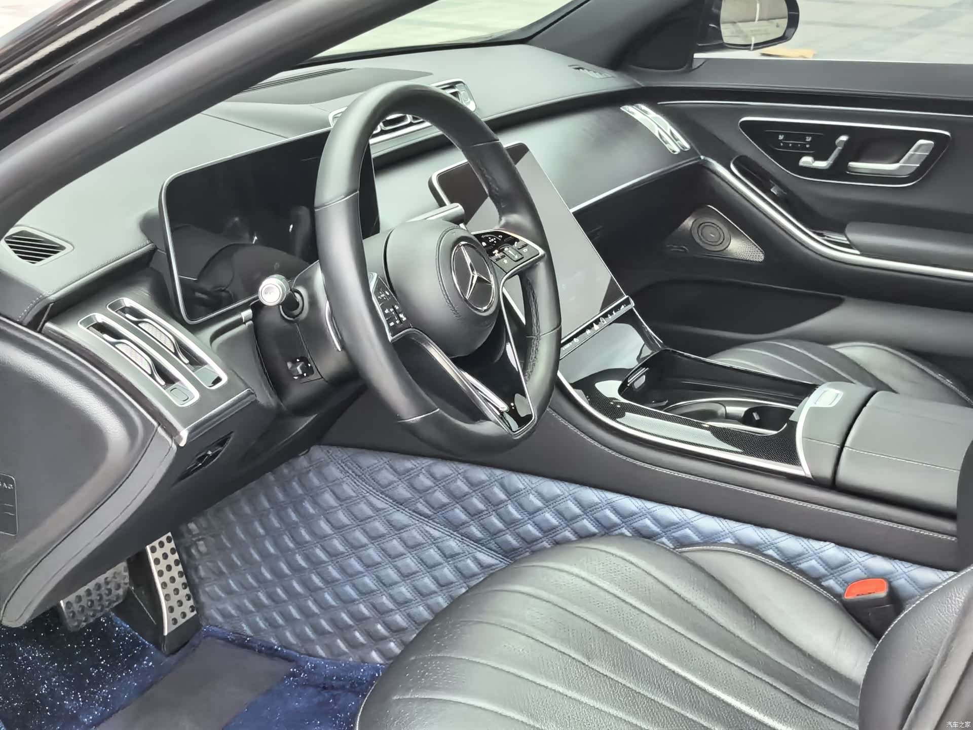 Mercedes-Benz S-Class, 2024 9