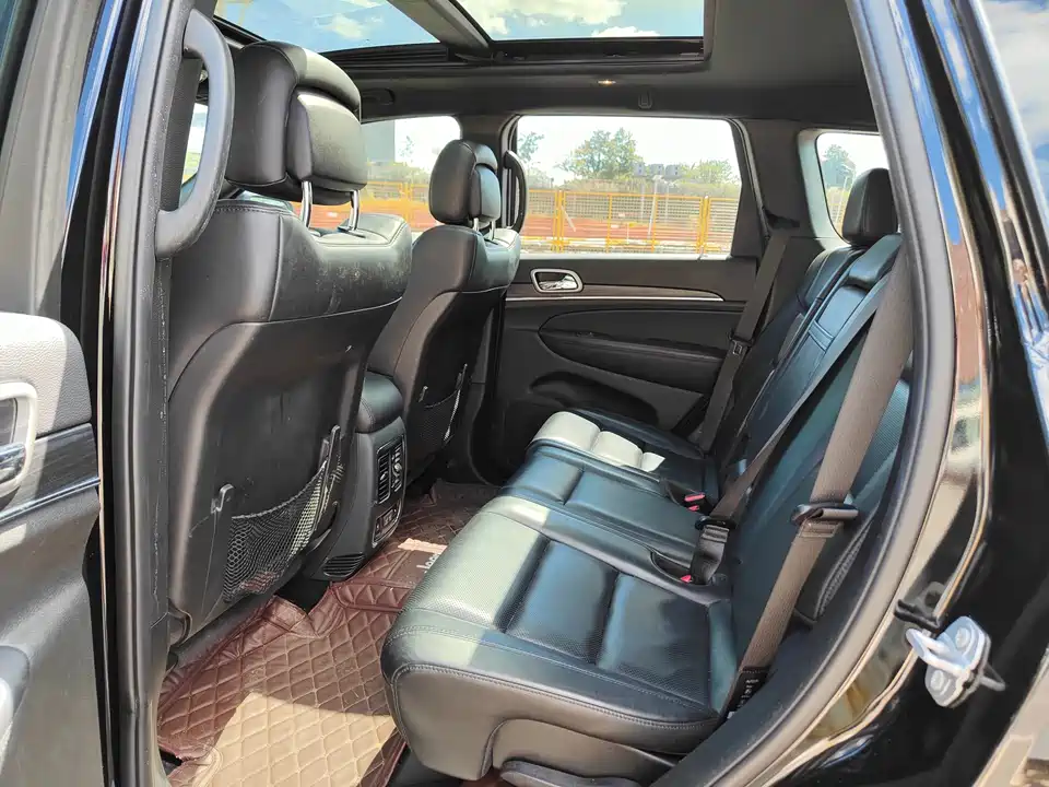 Jeep Grand Cherokee Jeep Grand Cherokee