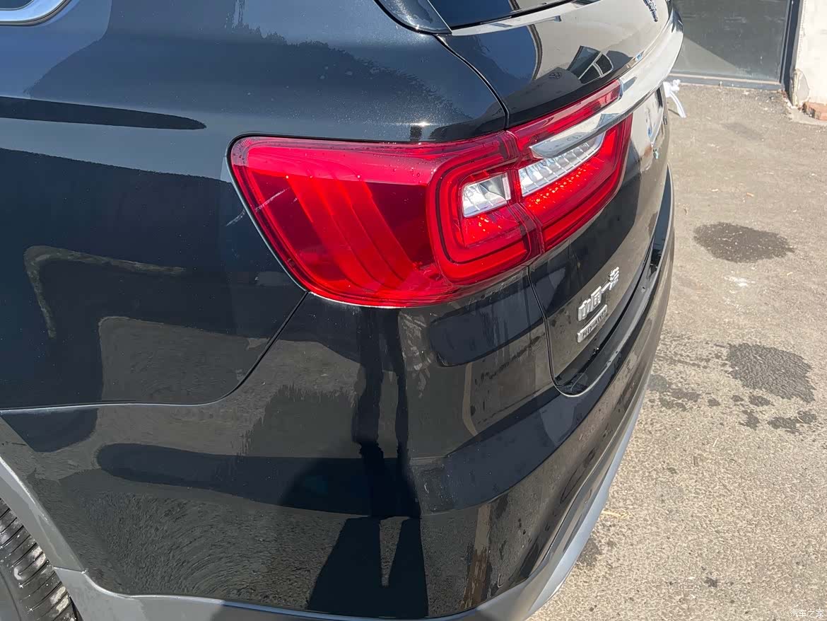 Hongqi HS7, 2022 все фото