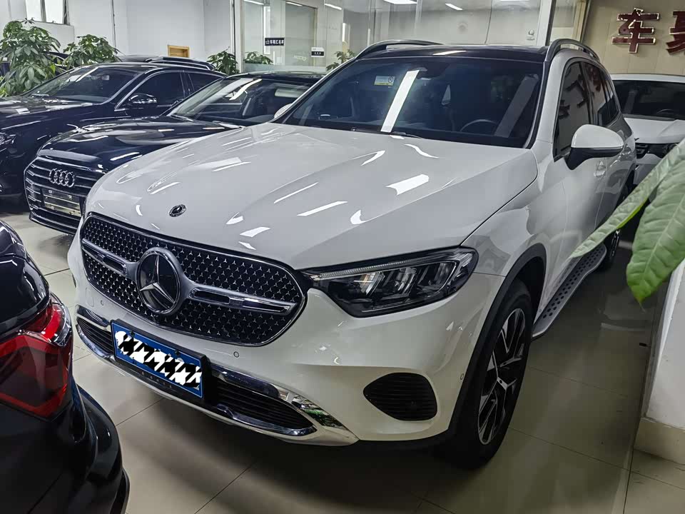 Mercedes-Benz GLC Mercedes-Benz GLC