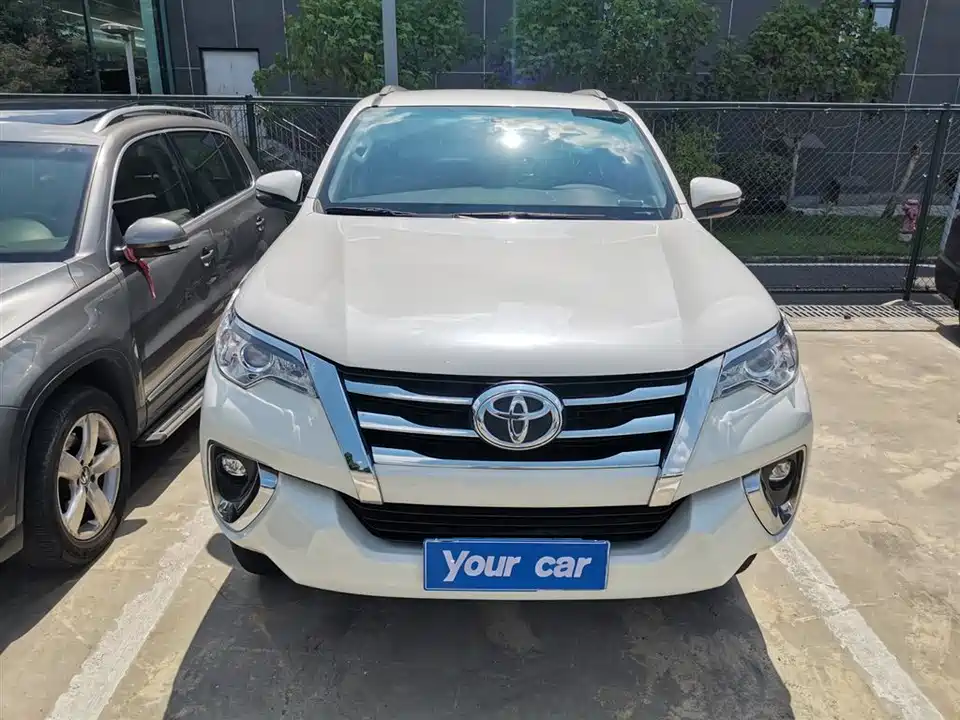 Toyota Fortuner