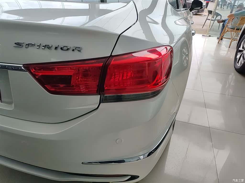 Honda Spirior, 2015 8