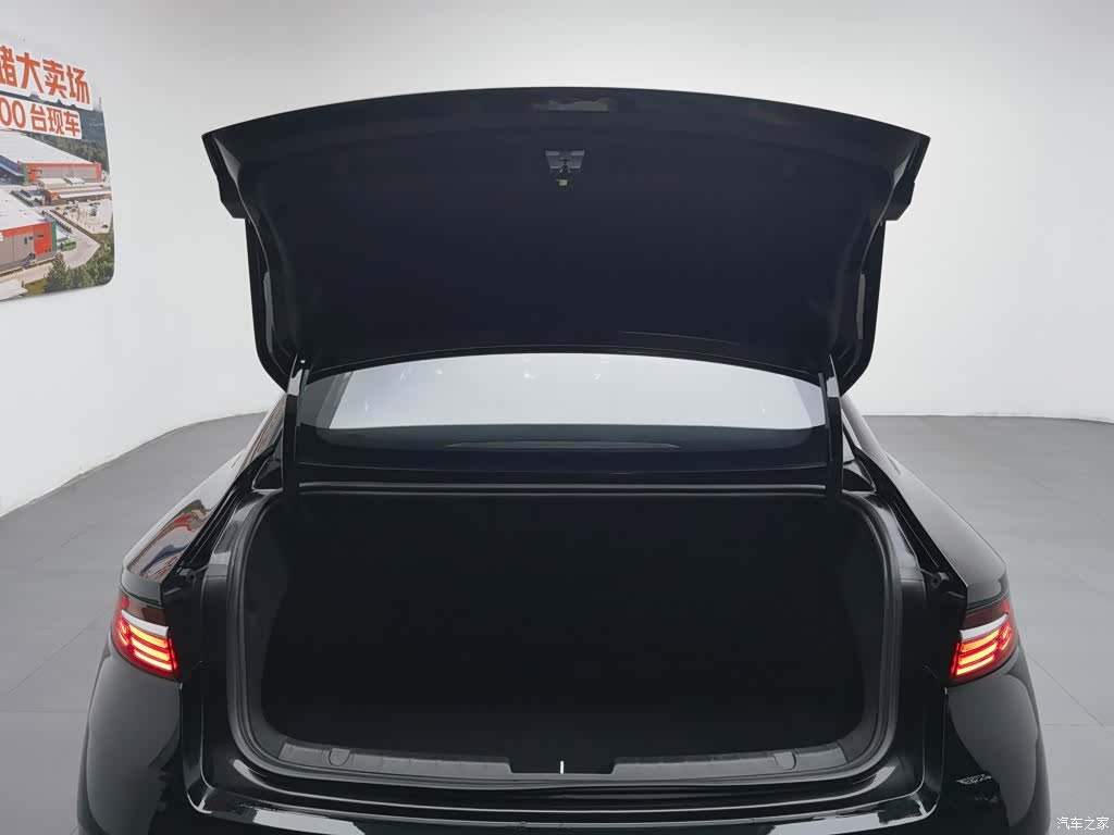Geely Preface, 2026 16