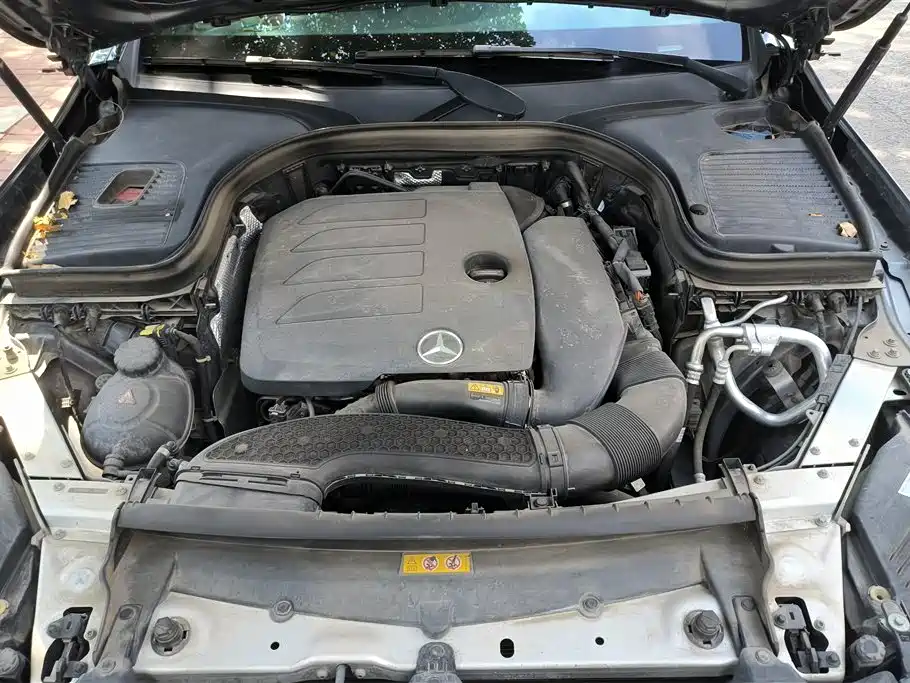 Mercedes-Benz GLC Mercedes-Benz GLC