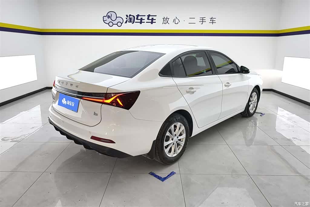 Roewe i5, 2025 3