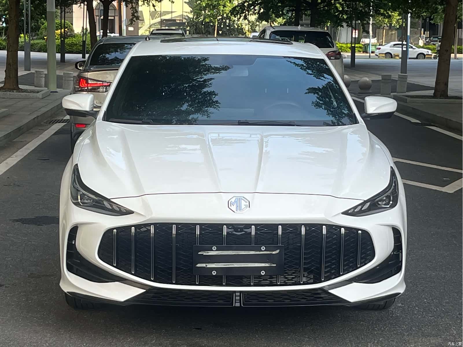 MG MG5, 2025 3