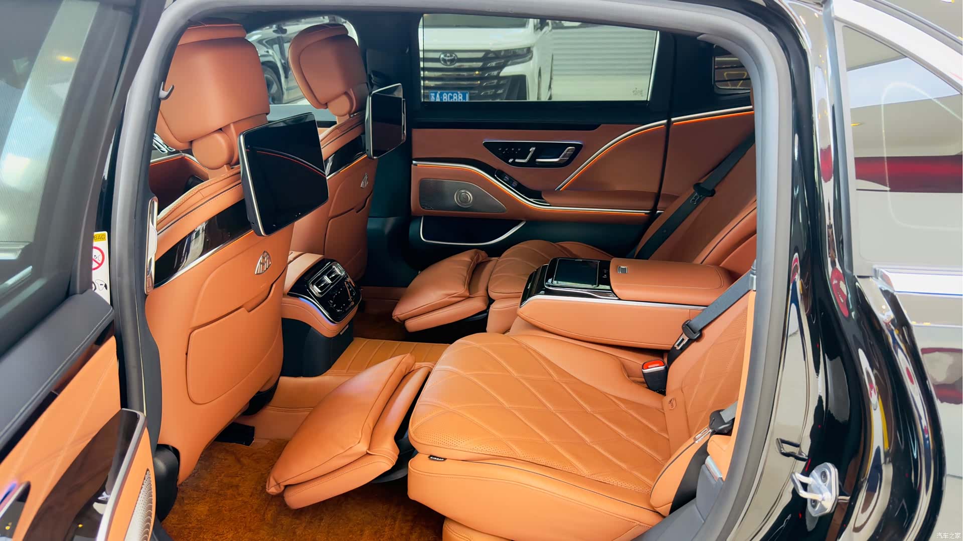 Maybach S-Class, 2021 11