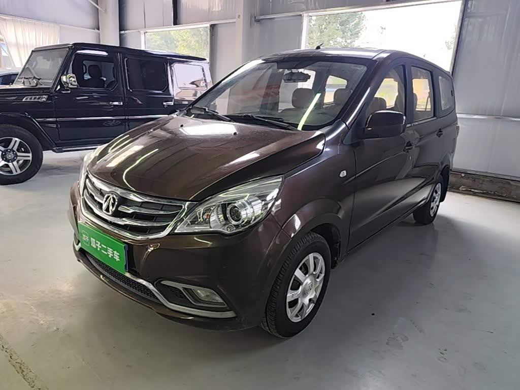 BAIC M20