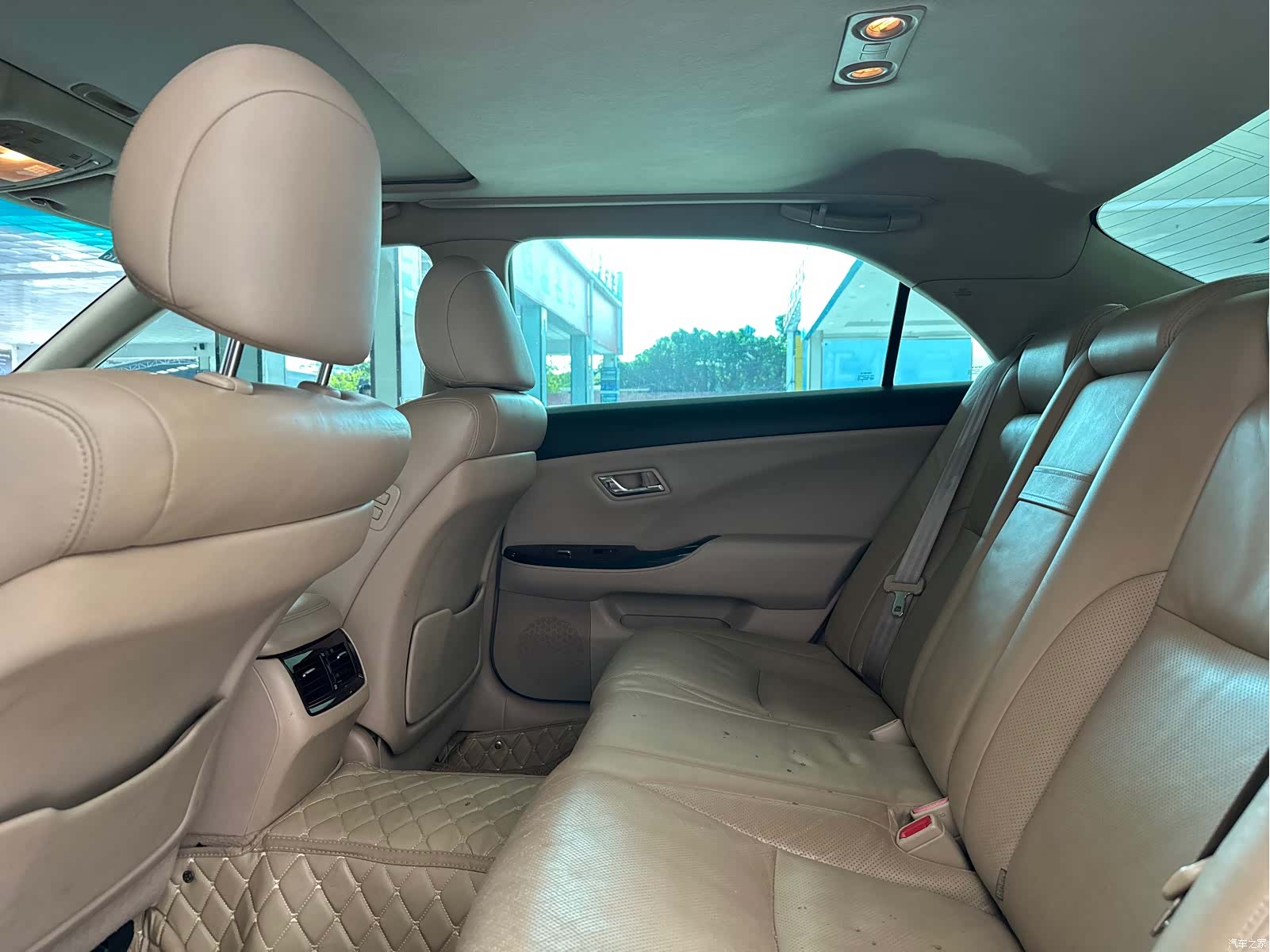 Toyota Crown, 2012 7