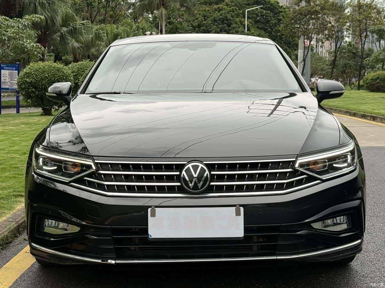 Volkswagen Magotan, 2023 все фото