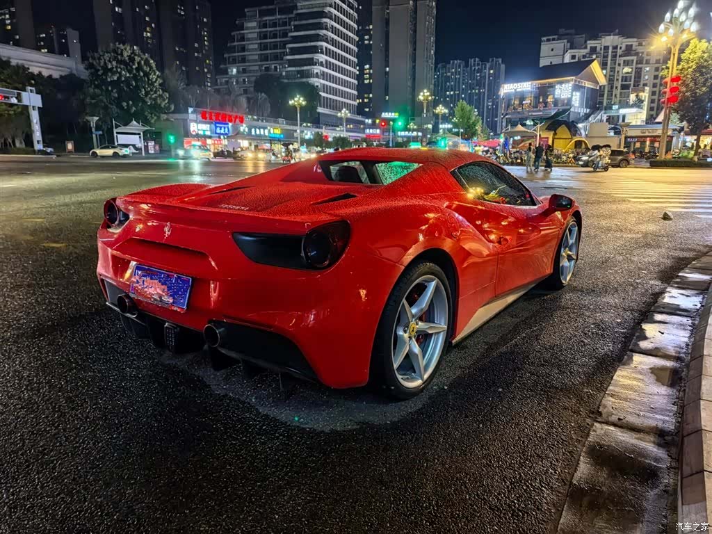 Ferrari 488, 2019 3