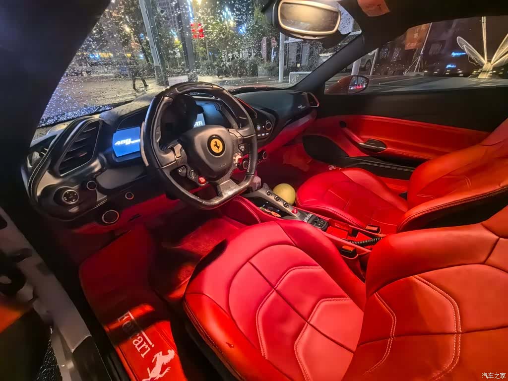 Ferrari 488, 2019 все фото