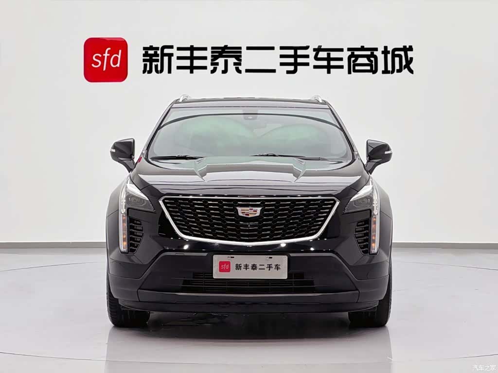 Cadillac XT4, 2022 2