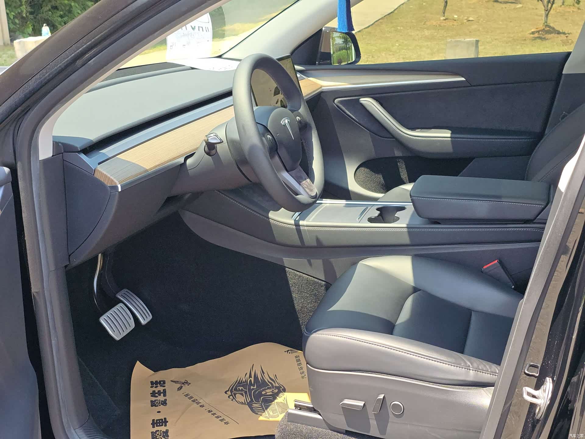 Tesla Model Y, 2022 7