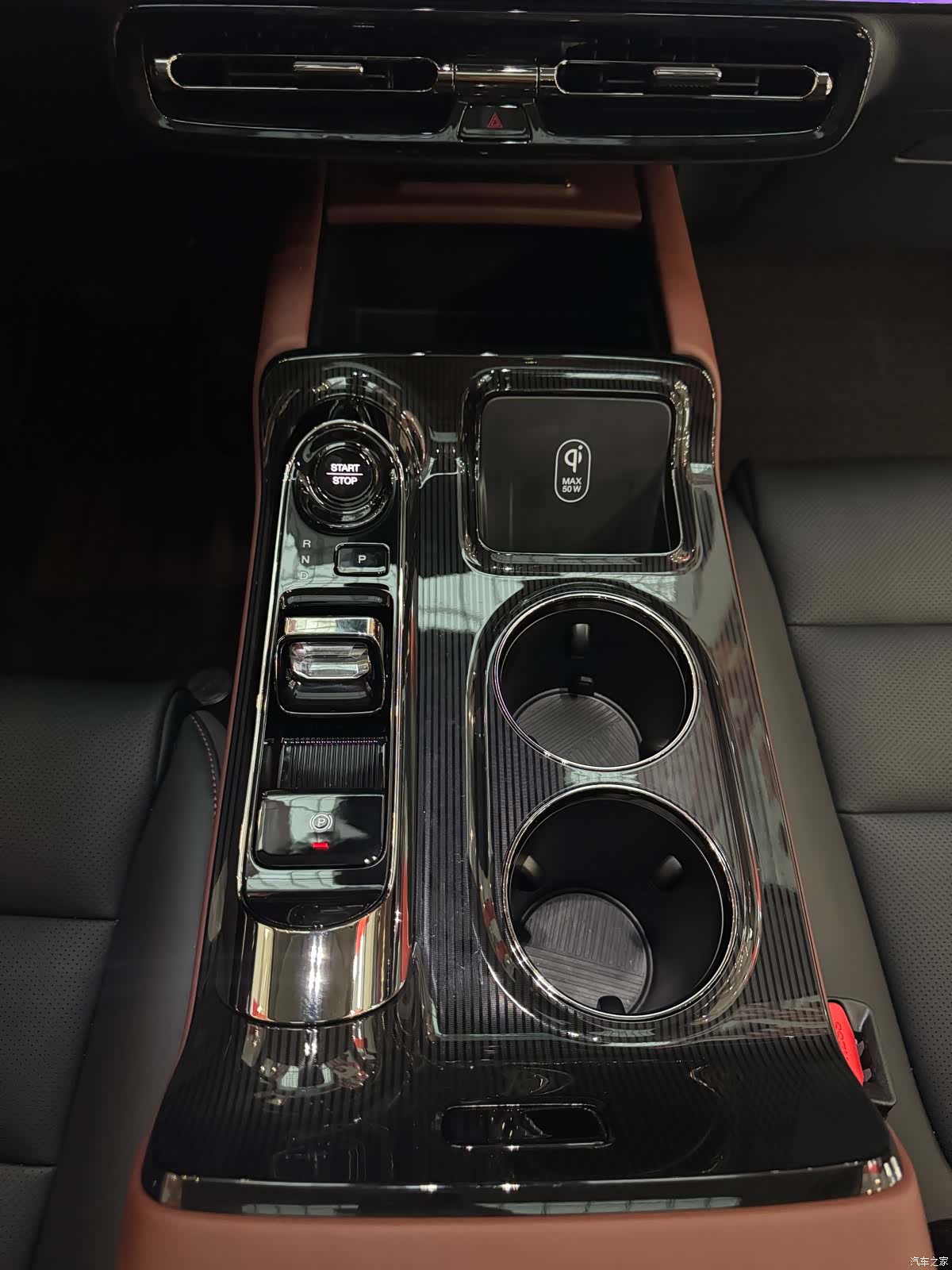 Trumpchi E8, 2024 12