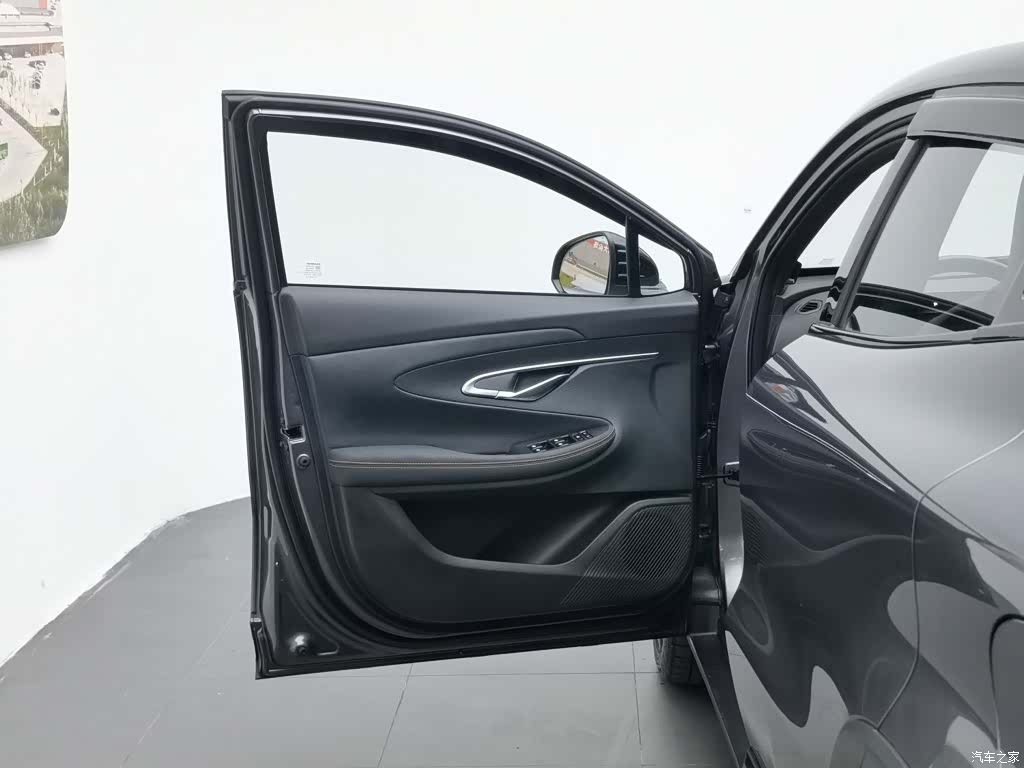Changan UNI-T, 2023 8