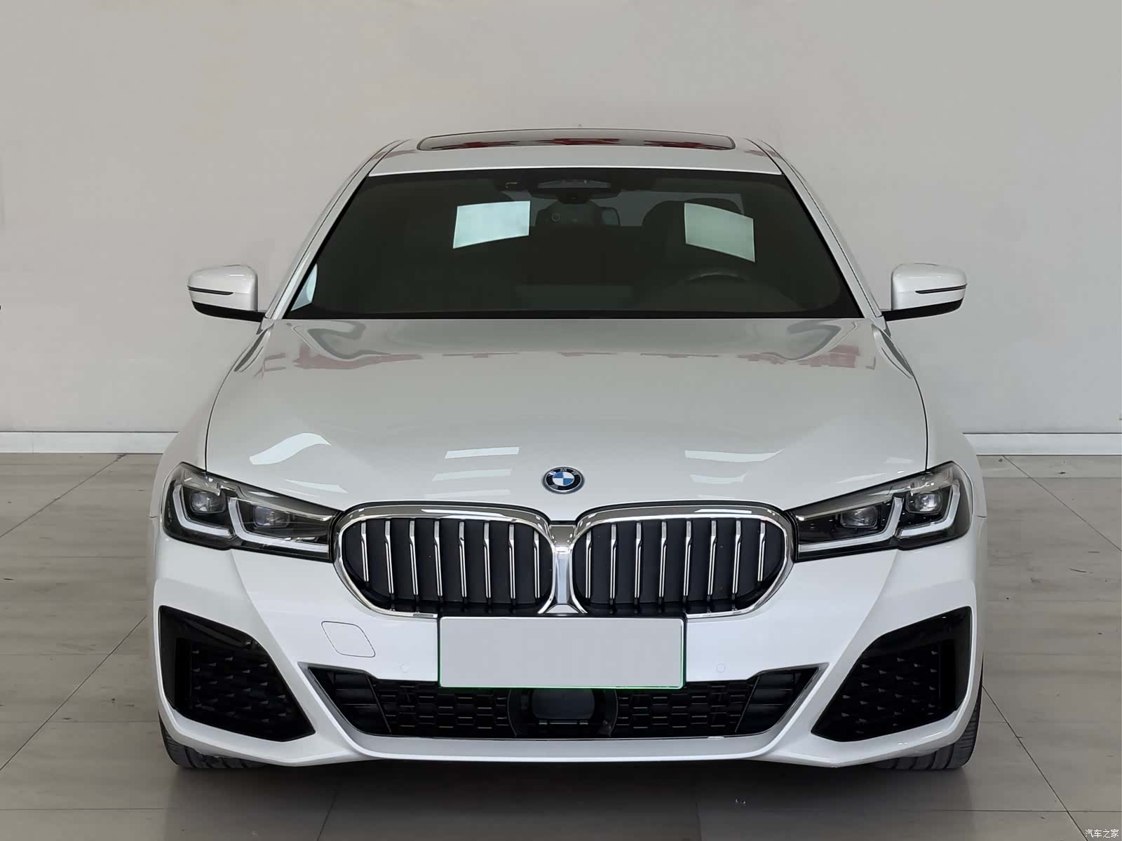 BMW 5 Series, 2022 2