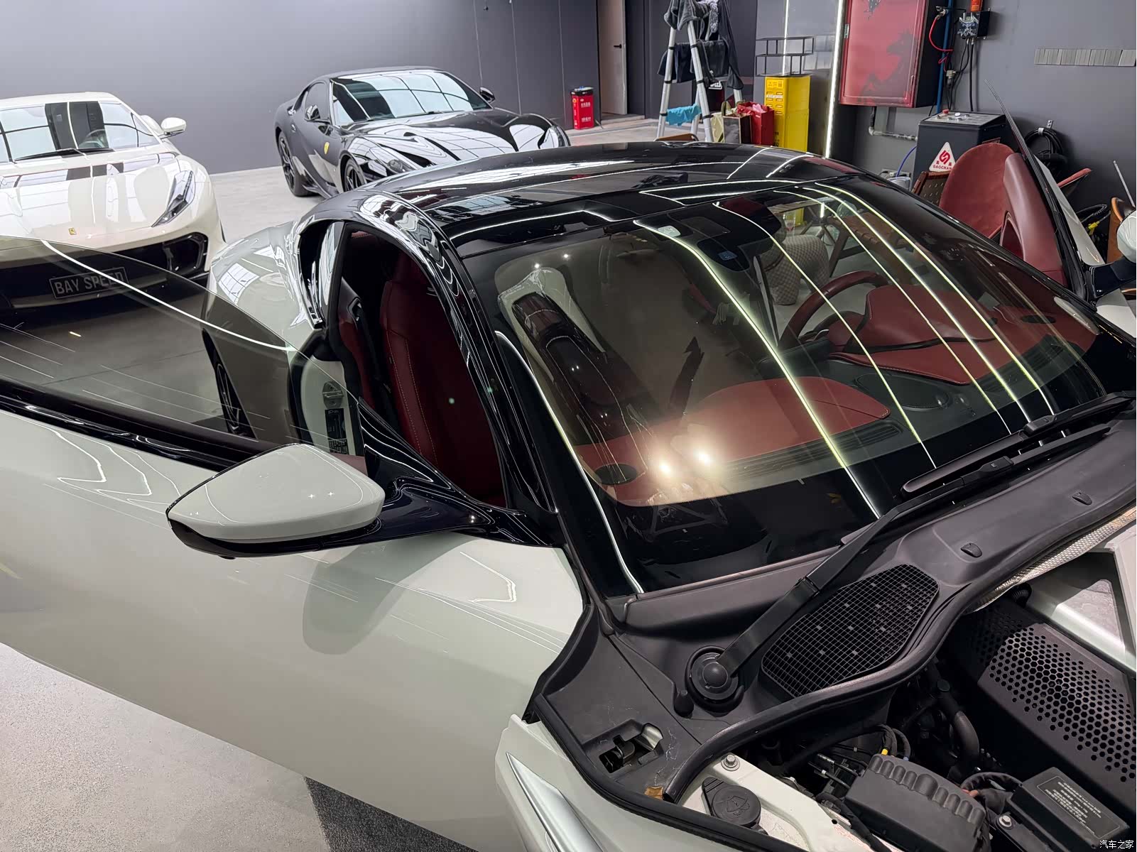 Aston Martin DB11, 2018 29