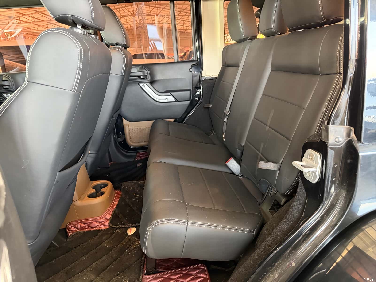 Jeep Wrangler, 2012 11