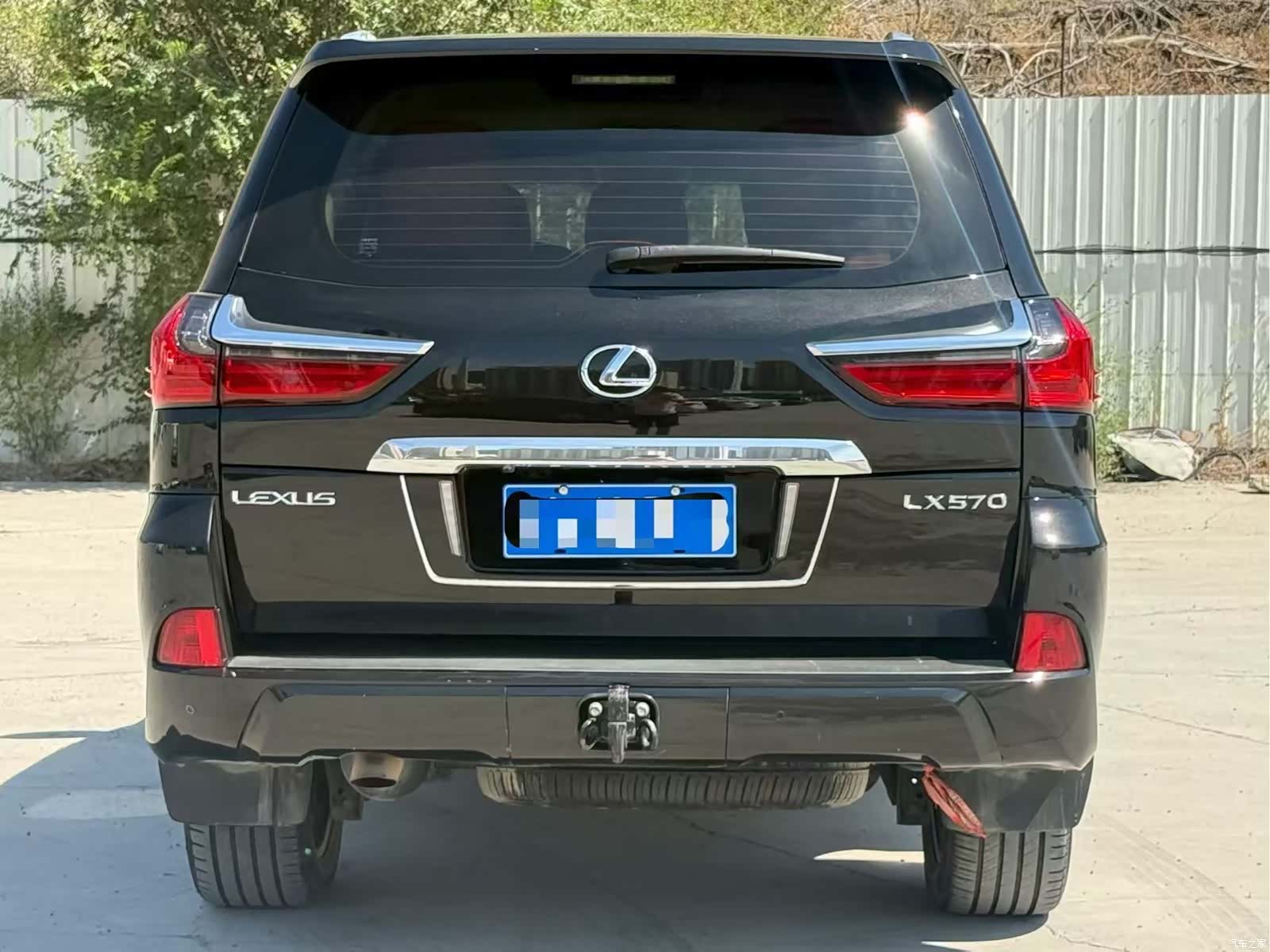 Lexus LX, 2019 8