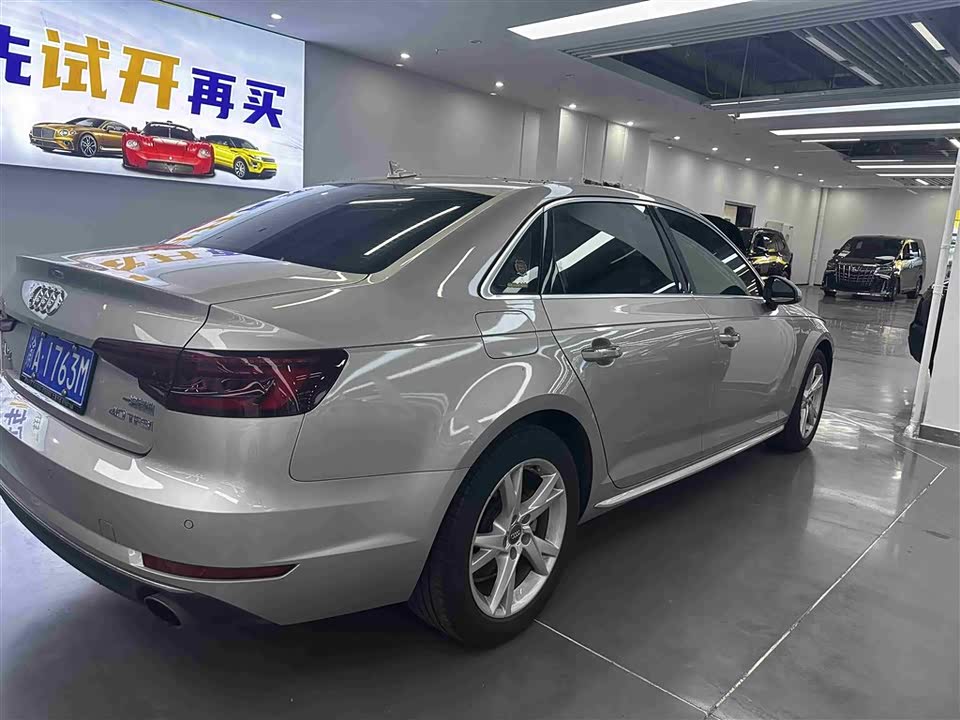 Audi A4L