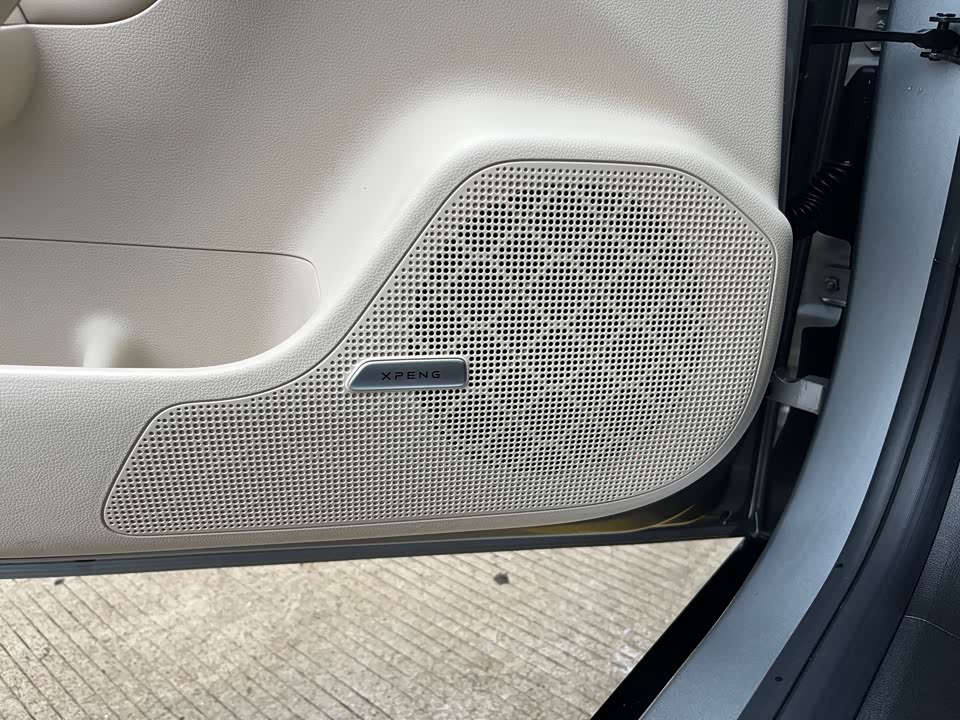 XPENG P7 XPENG P7
