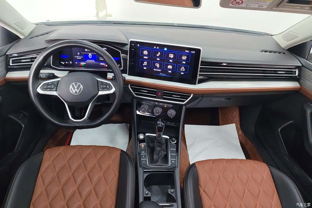 Volkswagen Sagitar, 2023 12