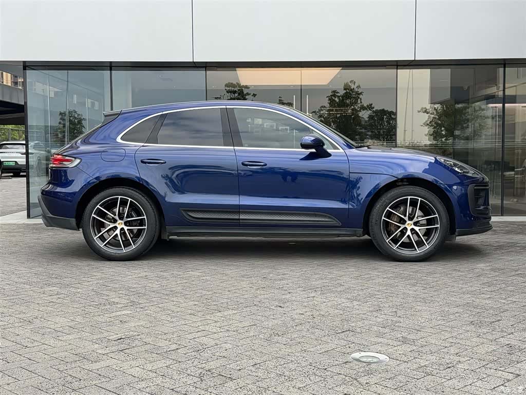 Porsche Macan, 2023 6