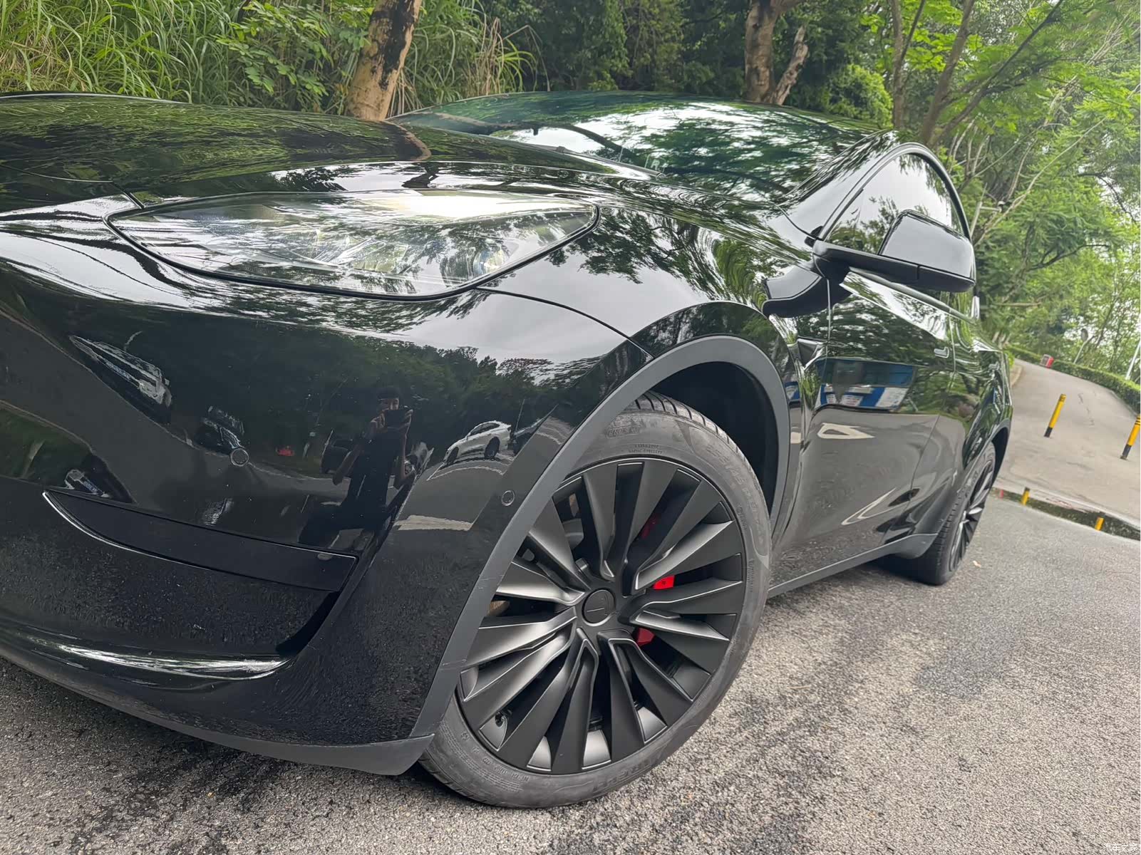 Tesla Model Y, 2023 9