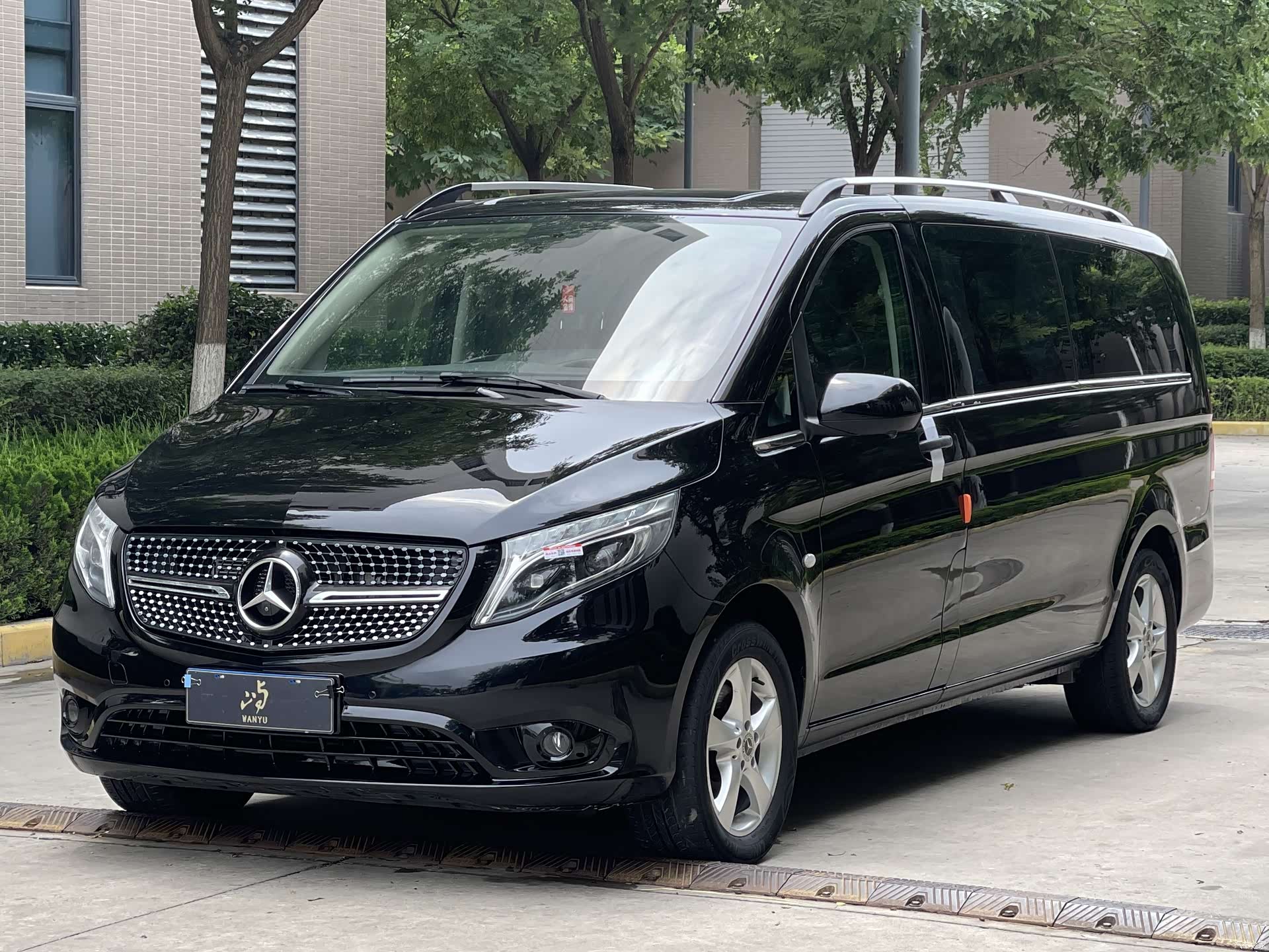 Mercedes-Benz 7, 2021 1
