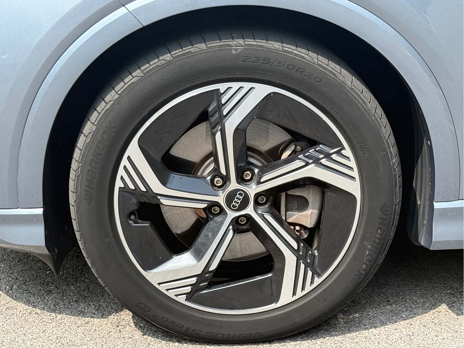 Audi Q4 e-tron, 2024 все фото