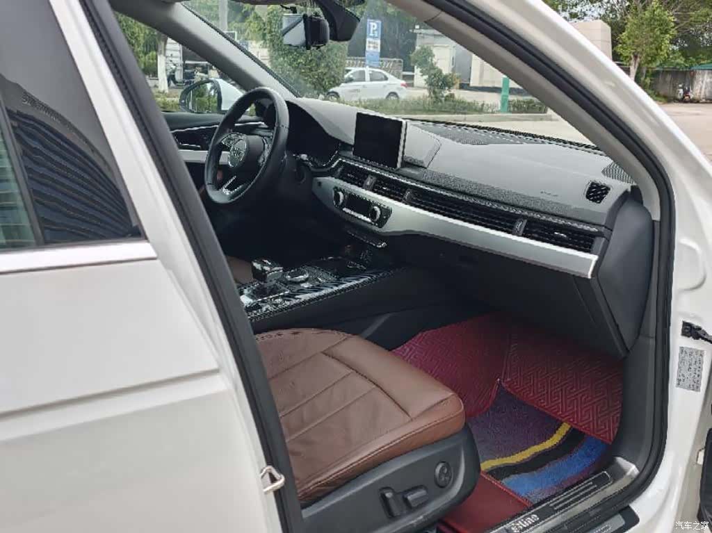 Audi A4L, 2018 7