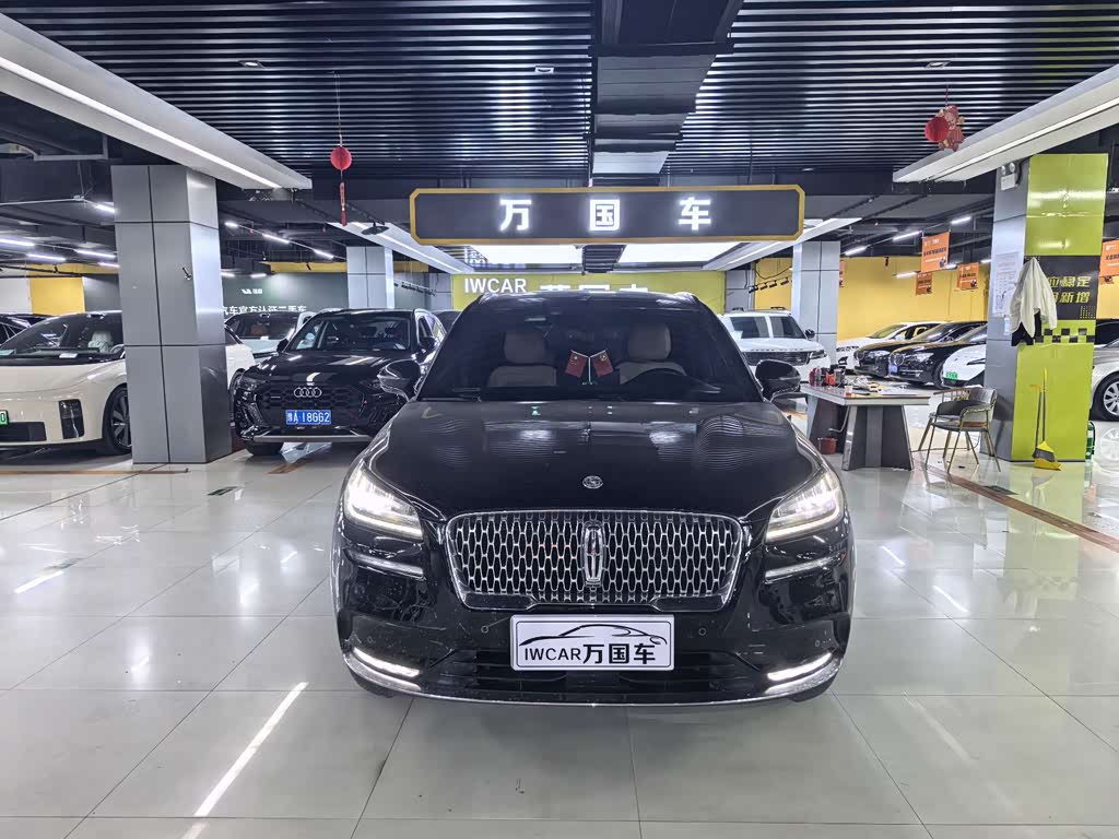 Lincoln Corsair